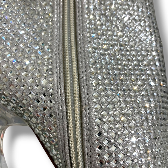 NWOB Steve Madden Vivy Rhinestone Pointed Clear Flared Heel Booties size 7 - Picture 7 of 12